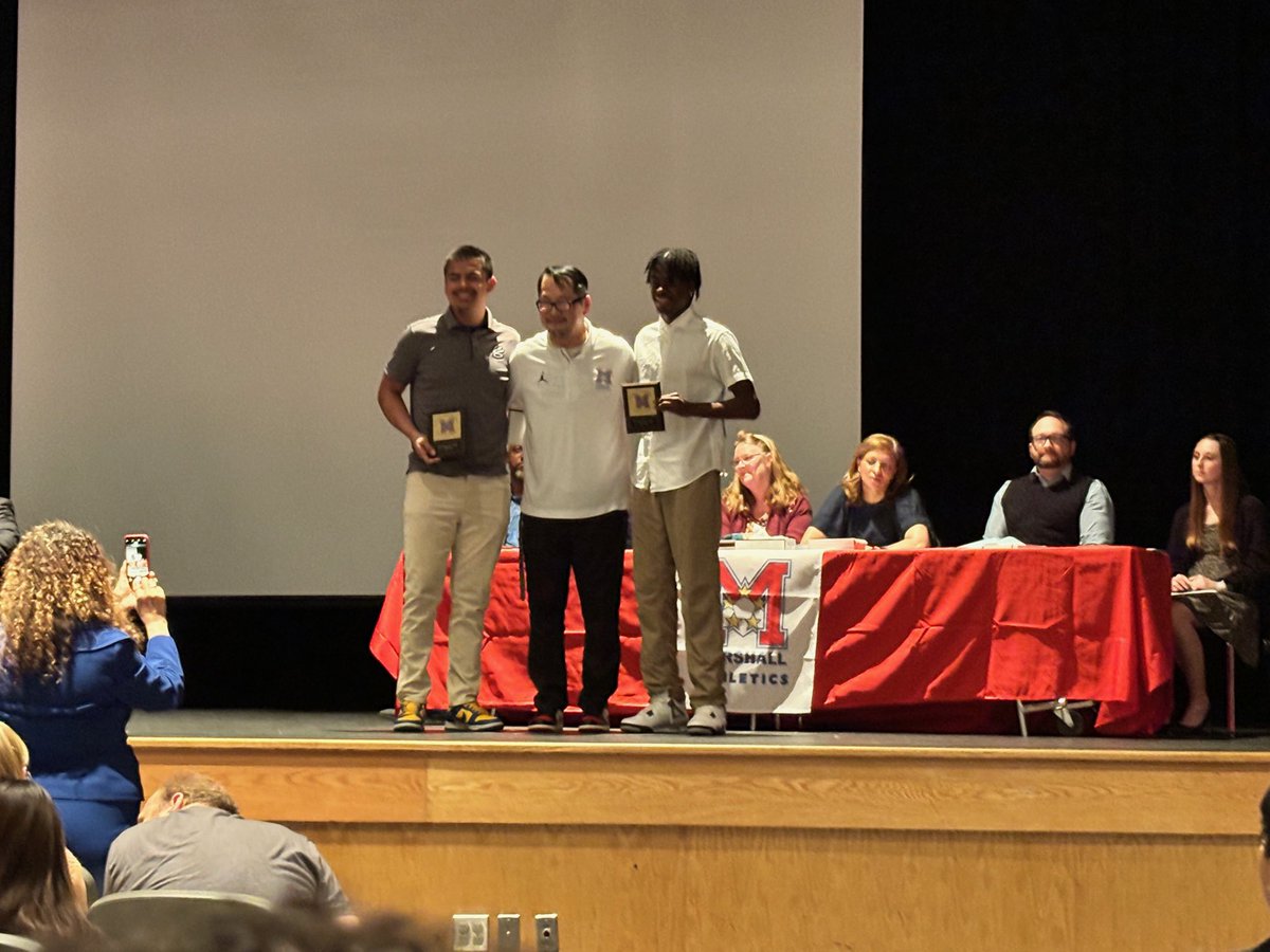 Marshall Boys Basketball are pleased to announce our Winter Sports Awards recipients for the 23-24 season!

Most Outstanding Players: Jason Penn &amp; Jose Fudd
Coaches Award: Omar Phillips
Sully Sollenberger Award: Andy Tanaka

Congratulations!!

🏀🏀🏅🏅
<a href="/GCMsports1/">Marshall HS Athletics</a> 
#marshallpride