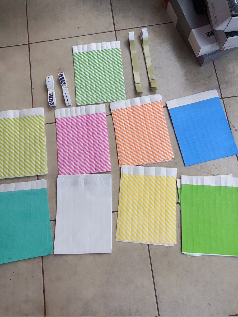seanwayne85's tweet photo. We have events ,private parties,or any other function wristbands printable, non printable, cloth, plastic in different colors 0999754057 / 0886 39 12 87 https://t.co/pLMoZ9vMZb