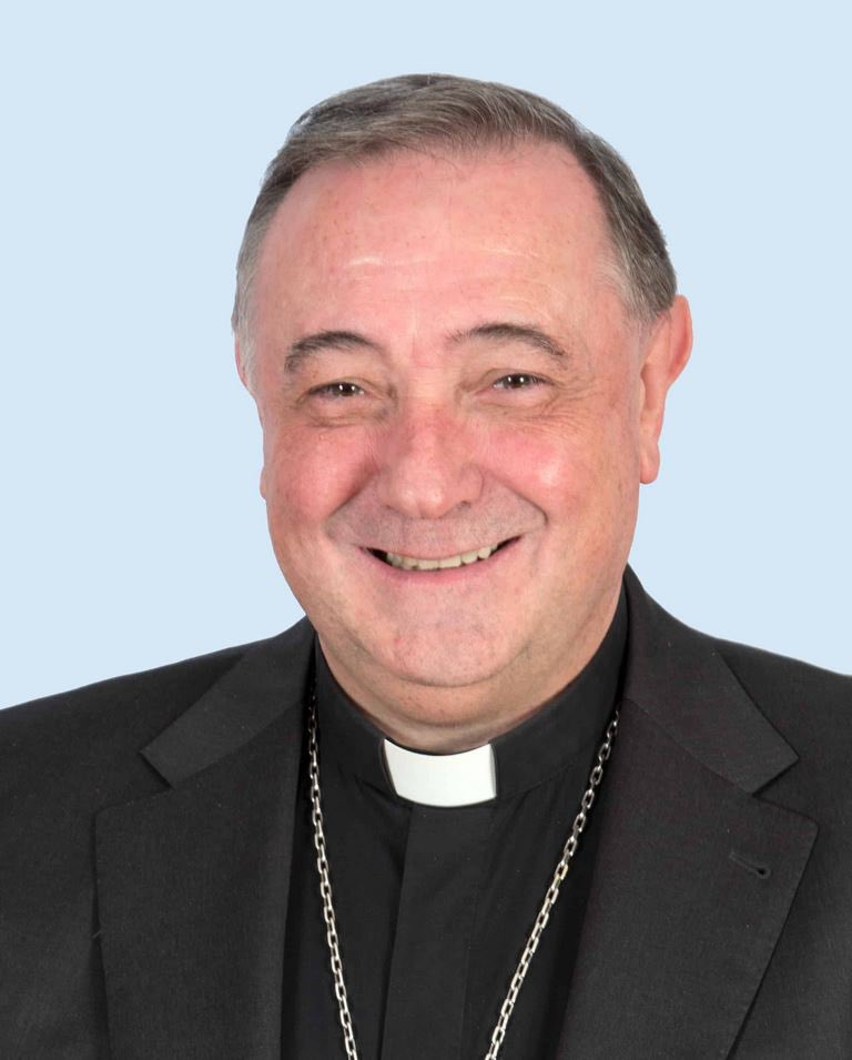 IglesiaEnLeon's tweet photo. ℹ️ Nuestro Obispo Mons. @cmfluisangel ha sido renovado este martes en la 🗣️ #AsambleaPlenaria de la @Confepiscopal como #Presidente de la Comisión Episcopal para la ✝️🪔 #VidaConsagrada para el cuatrienio 2️⃣0️⃣2️⃣4️⃣-2️⃣0️⃣2️⃣8️⃣. https://t.co/oY4b7UQI5i