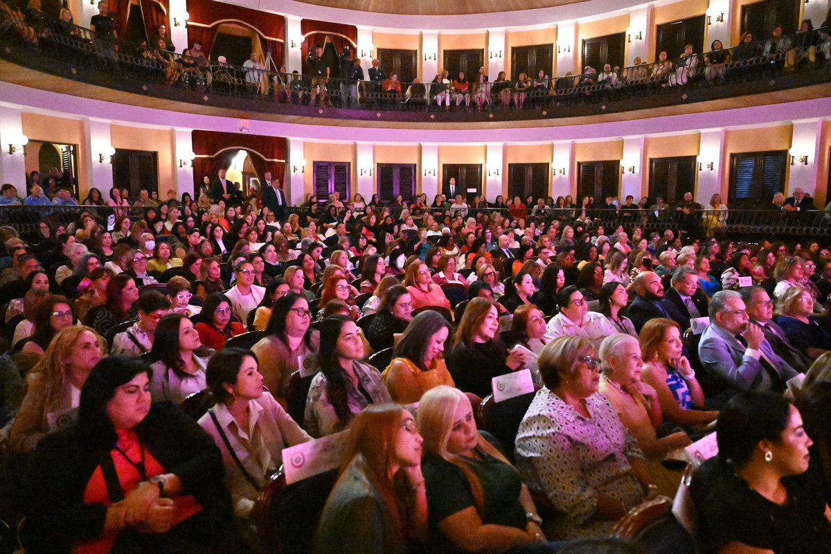 Autoridad del Distrito del Centro de Convenciones tweet media