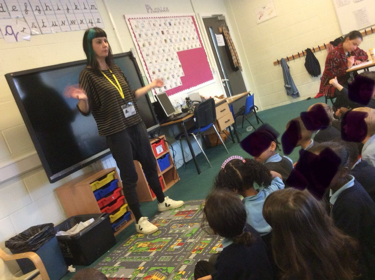 Hillyfield_E17's tweet image. Another fantastic storytelling session with Lottie, today’s story was about a massive pancake eating rhino. Thank you for bring us the gift of immersive storytelling, where we develop our imaginations, self confidence and oracy skills. #Year1hill @MagicBoxE17