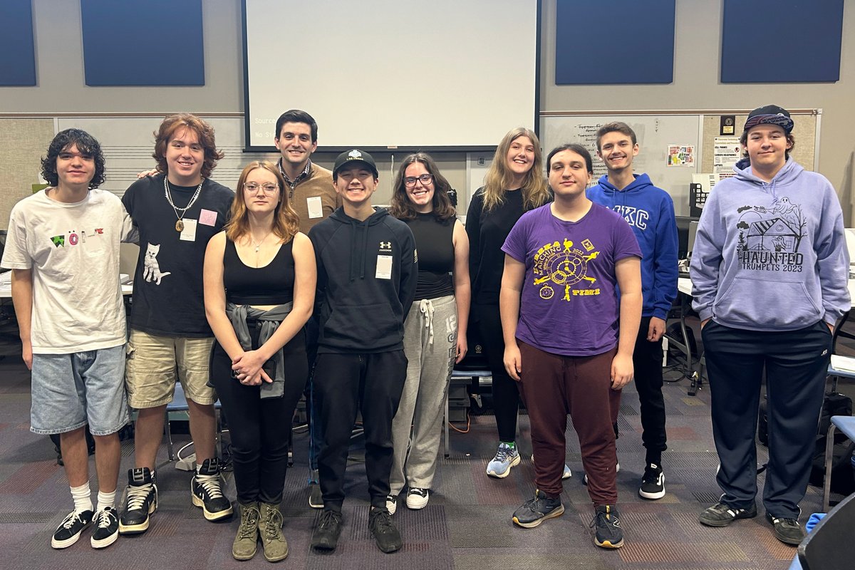 rockwoodschools's tweet photo. It's Music In Our Schools Month, and Rockwood is celebrating with learning opportunities for students and staff members, such as hosting a professional "composer in residence" and offering a conducting workshop for staff. #WeAreRockwood

Learn more: https://t.co/c4EWyRKMzA https://t.co/8yiIVDzk16