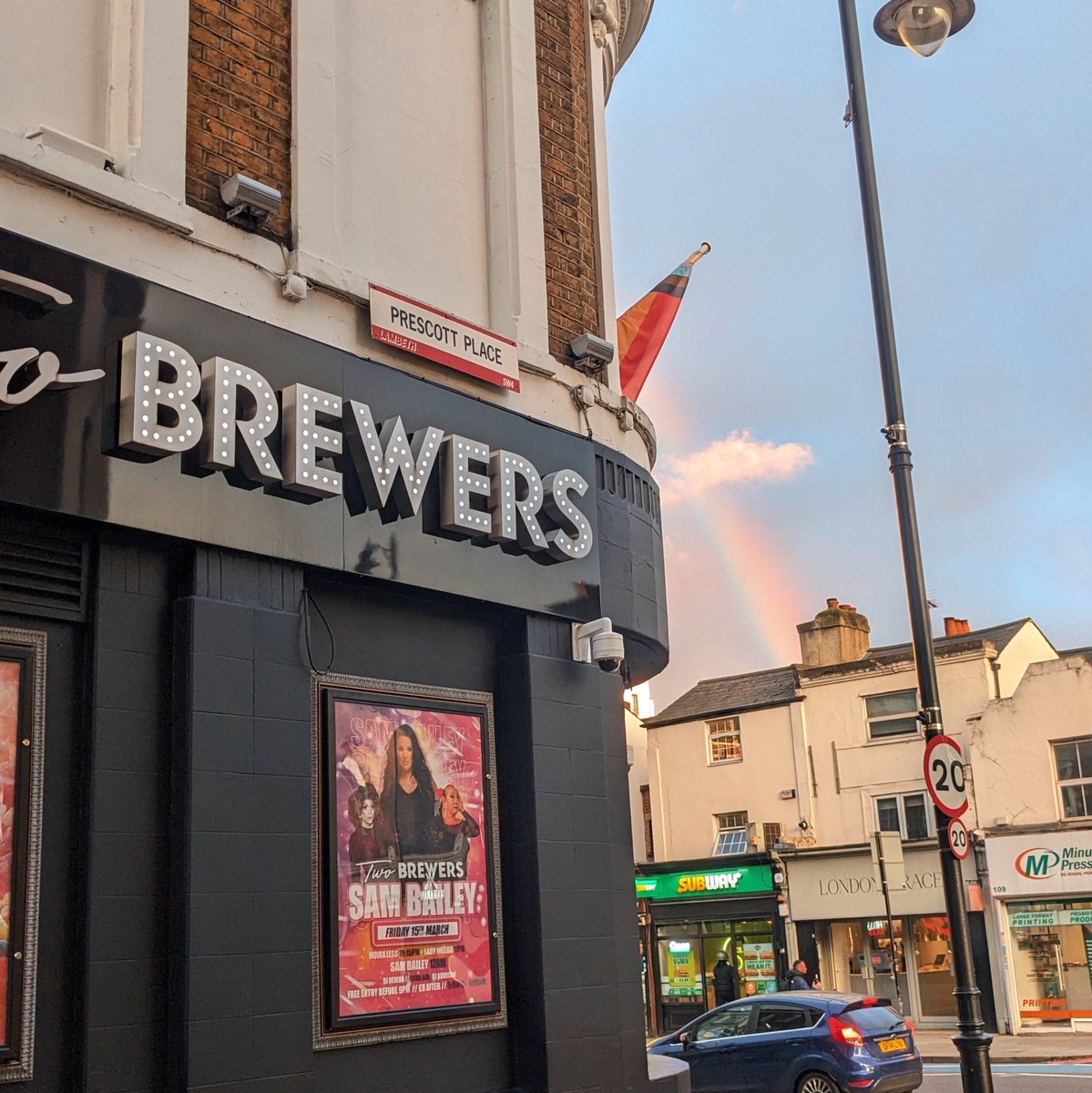 shivtot's tweet photo. @2BrewersClapham is blessed https://t.co/TIpTuY8pH3