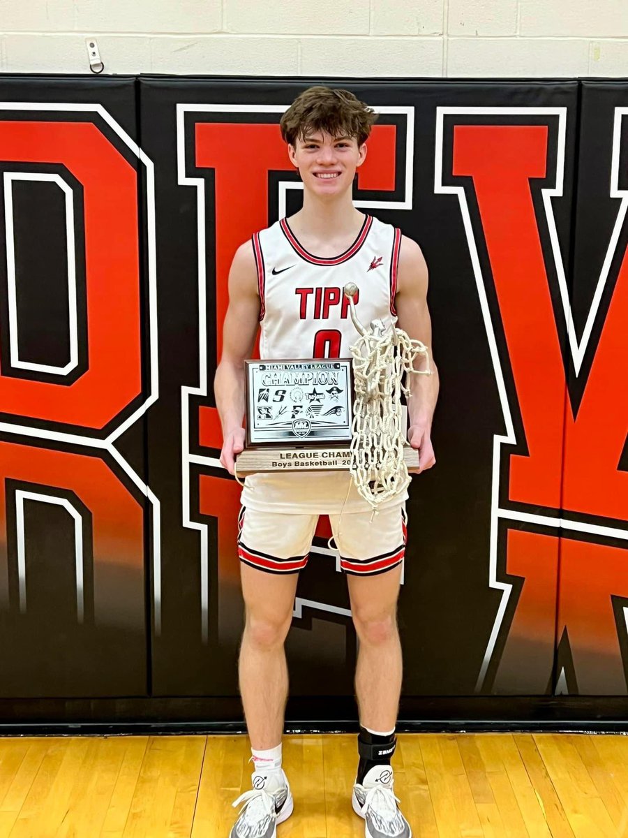 Congrats to these three young men! Jackson Smith was selected First Team All-Southwest District, CJ Bailey was selected Third Team (one of only two Sophomores selected to 1st, 2nd, or 3rd teams D2), and Maddox Sivon was selected as Honorable Mention.