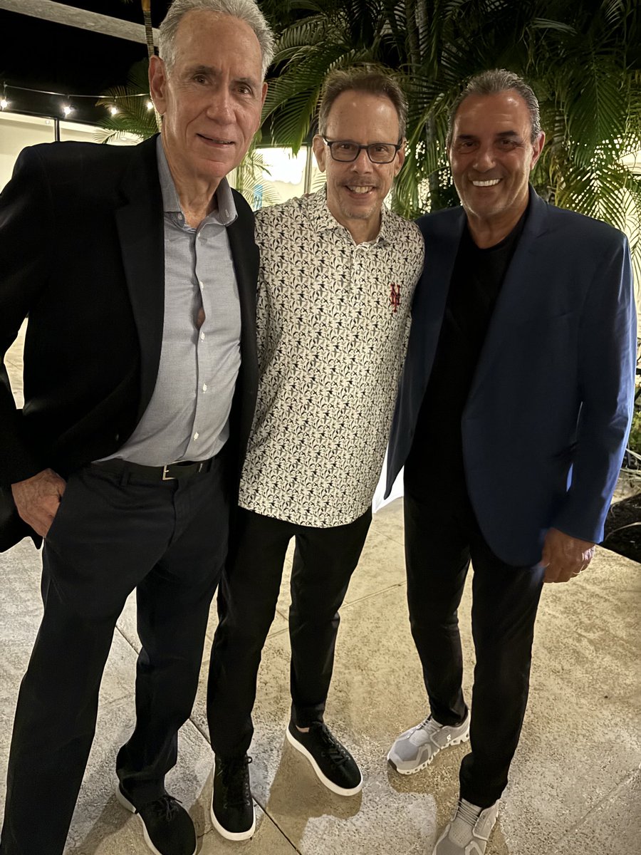 ArtShamsky's tweet photo. Got a chance to spend some time with old friends #HowieRose & #LeeMazzilli at #AudacyRadio’s #SpringTraining #NYMets sponsors dinner. It was great reminiscing with them! https://t.co/6BIPhcMMv6