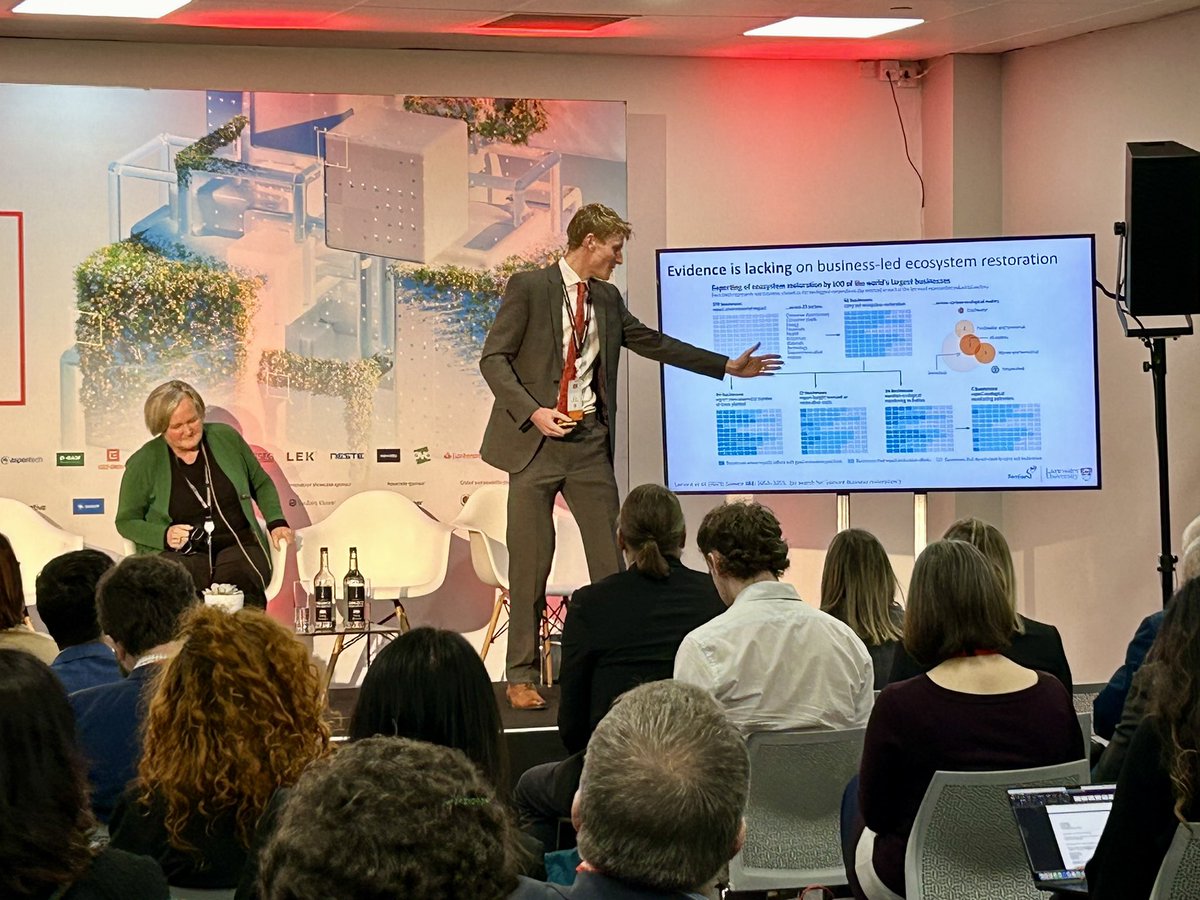 Great to share our research at @EconEvents #SustainabilityWeek, and discuss business leadership in rebuilding nature 🌳🐝🪸🐠 Exciting plans ahead! 💪 Full paper published in @ScienceMagazine, available at science.org/stoken/author-… 📊📄📝