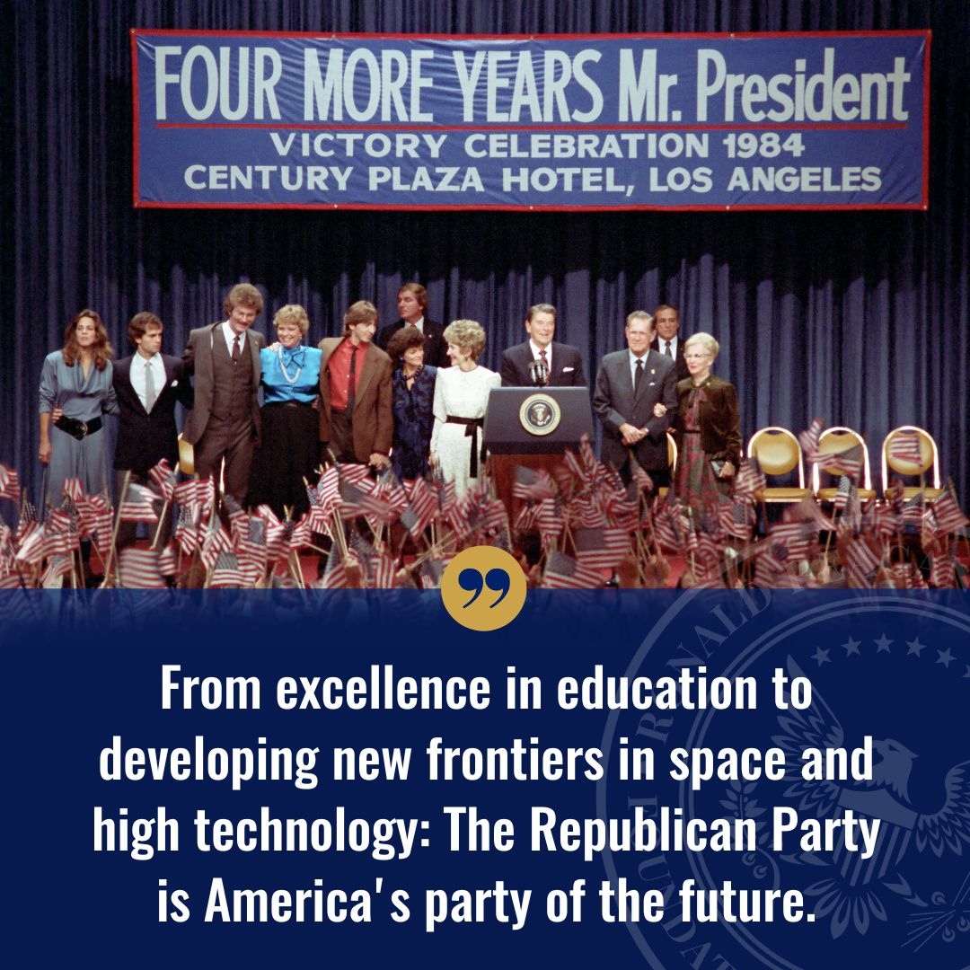 RonaldReagan's tweet image. President Reagan believed in a bright future for the Republican party, with a foundation of small government, strong national defense, and fiscal responsibility. #GOP #RonaldReagan #ConservativeValues