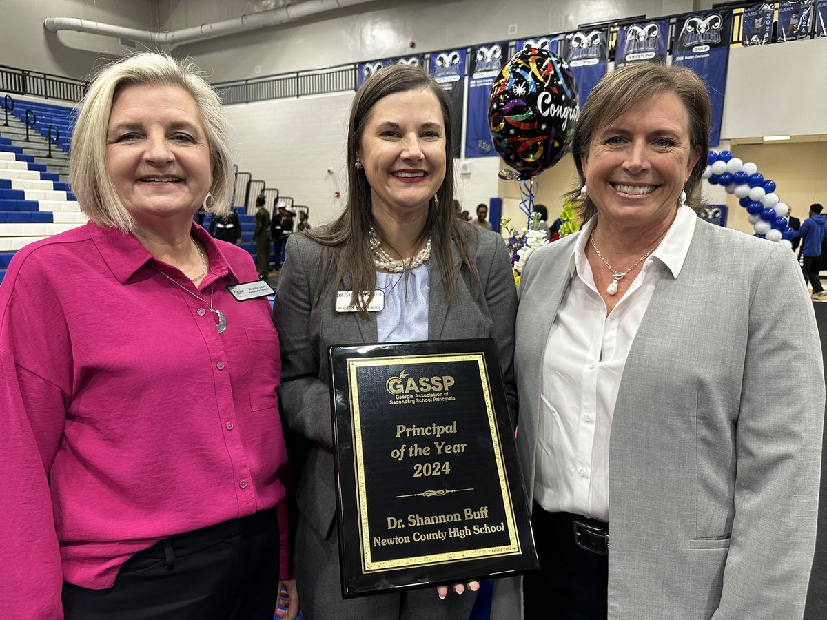 Congratulations to the Georgia High School Principal of the Year, @shannonjbuff from @Newton_High. Members of @GASSP were on hand to announce the incredible news! #RamsRise