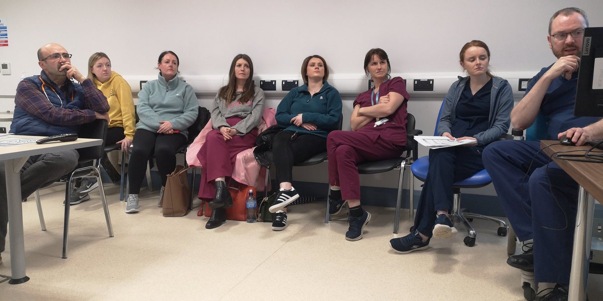 PostgradLUH's tweet photo. Excellent teamwork, communication, recognition, escalation and timely management of the child with Sepsis. Very animated  discussion and great learning evident in the Debrief  @CNME_Donegal @LetterkennyEM @VickieileSim https://t.co/5JJJnIk0kt