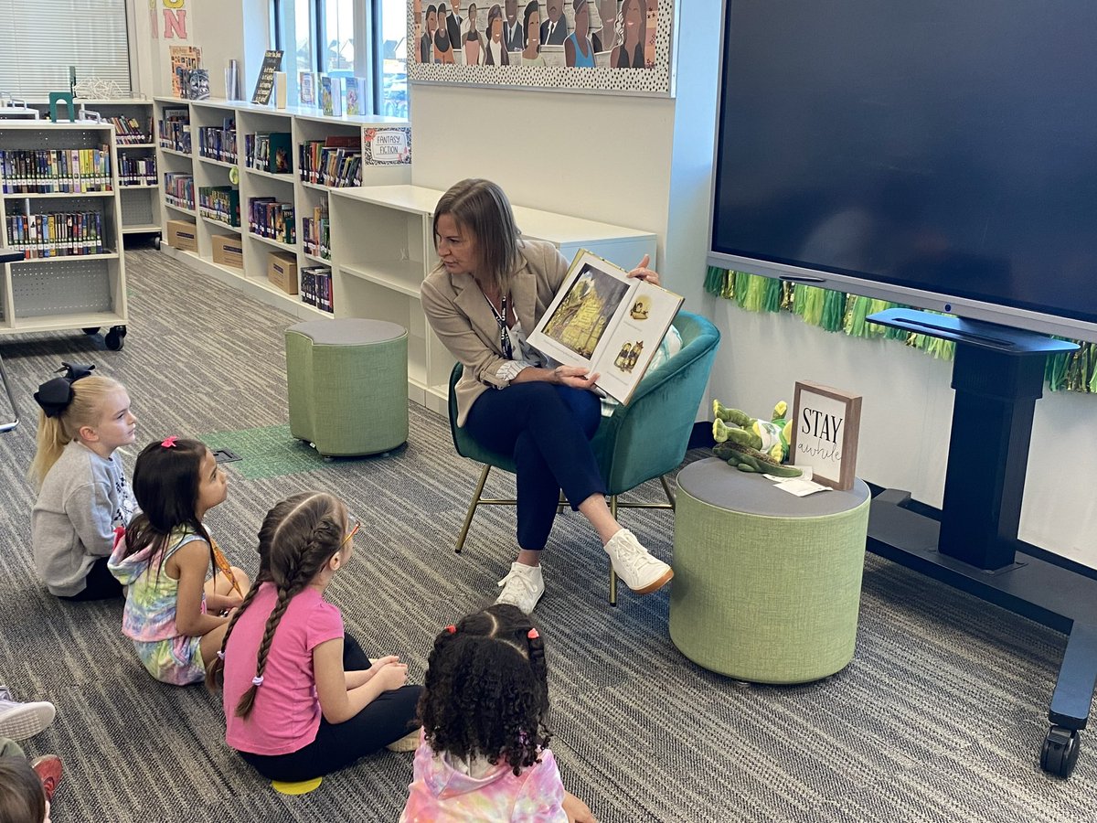 Kristin Marceau tweet media