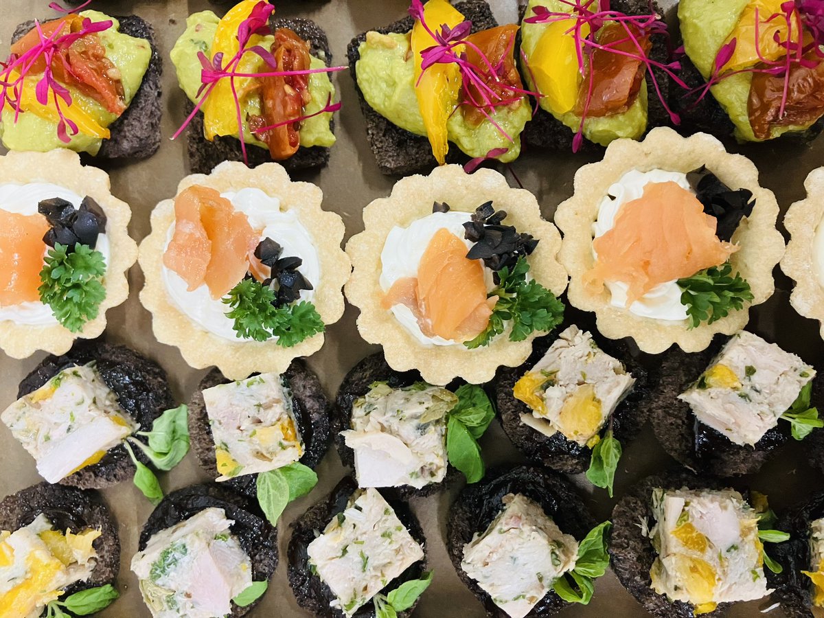 Phil Vince (@phil_vince2) on Twitter photo Stunning canapés for the sponsors festival launch <a href="/stedsfest/">The Festival on the Hill</a> <a href="/StEdsCanterbury/">St Edmund's School</a> Stunning canapés for the sponsors festival launch <a href="/stedsfest/">The Festival on the Hill</a> <a href="/StEdsCanterbury/">St Edmund's School</a>