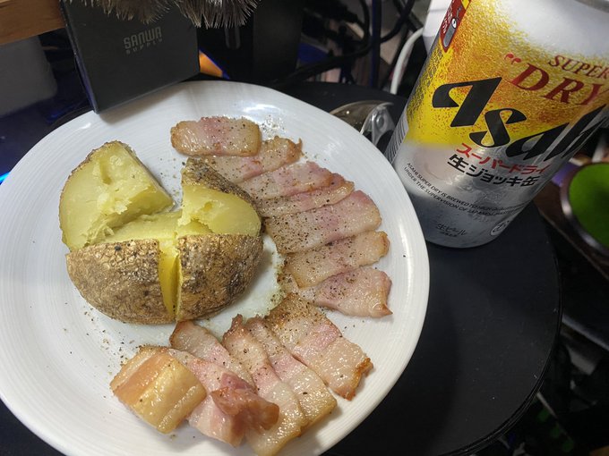 今夜くらい休ましとくれ
誕おめ絵作業が思わぬ中断なってさすがに心身疲れた 