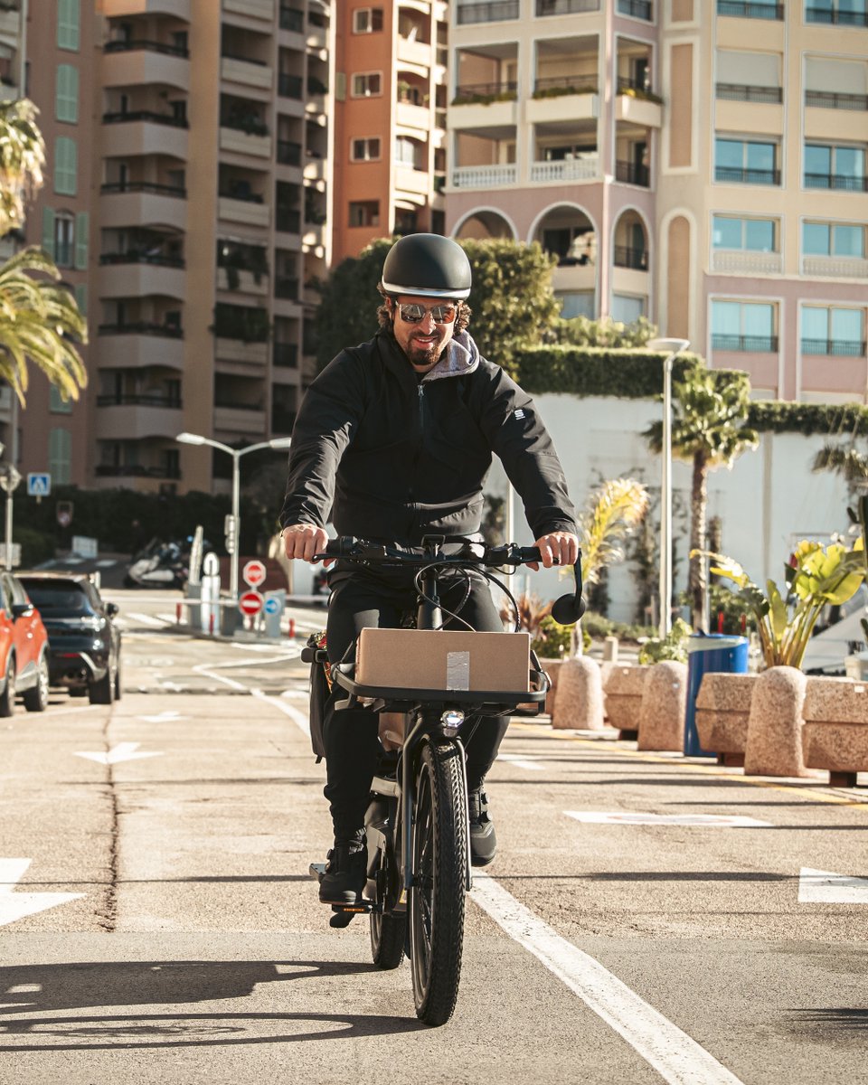 petosagan's tweet photo. Check out the latest addition to my collection of favorite bikes- the Specialized Porto! I can carry everything I need in my city rides and it accommodates up to two companions! Head to the @iamspecialized website to find out more about it.

#specialized #porto #cargobike #ebike https://t.co/IvYn6F81fK