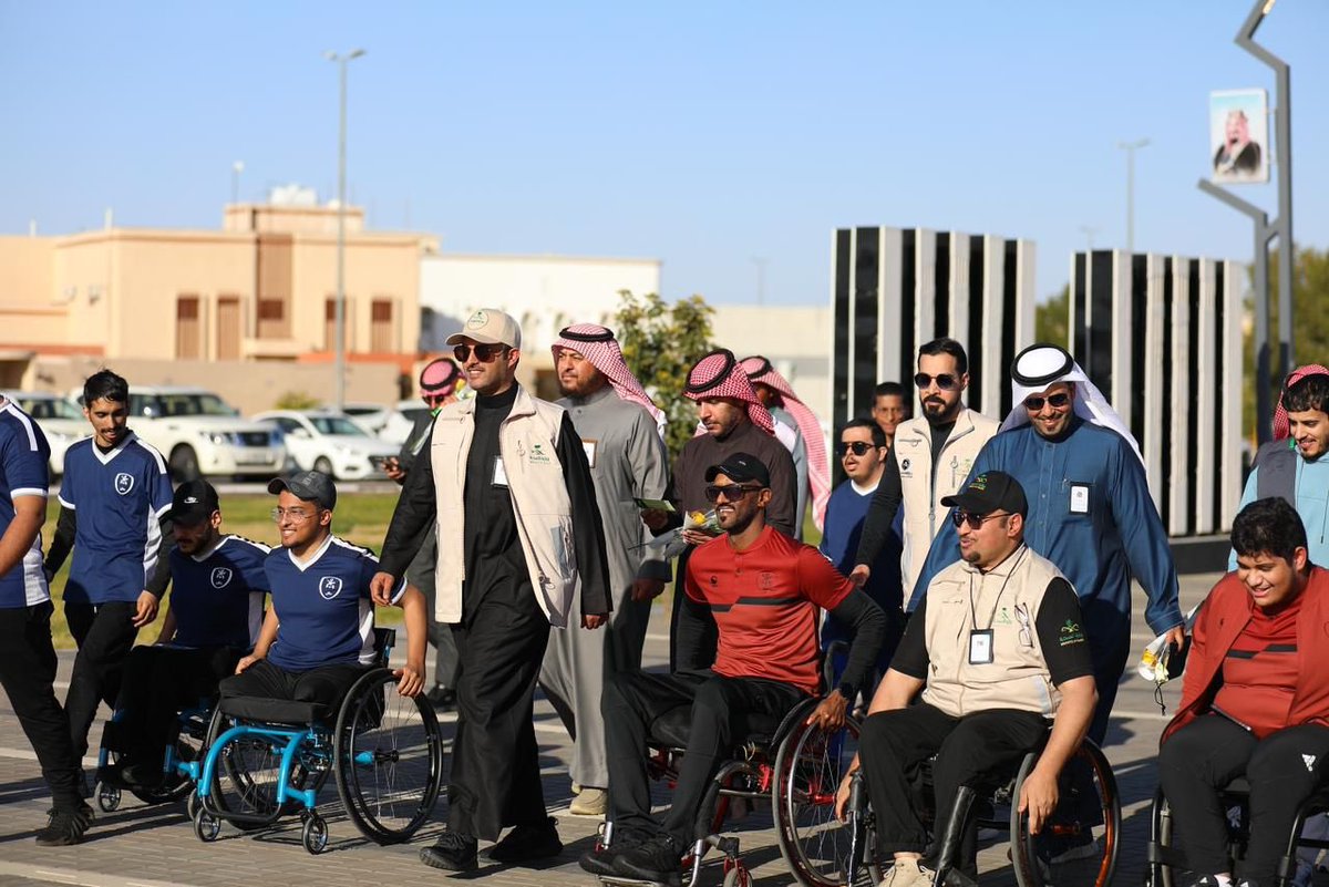 ALMONTASAFSA's tweet image. نفذت #صحة_حائل ، يوم أمس ، الحملة التوعوية ( #ودع_السمنة ) للتوعية بمخاطر السمنة، واتباع أنماط حياة صحية وممارسة الرياضة وتناول الغذاء الصحي.

وتأتي هذه الحملة بالتزامن مع #اليوم_العالمي_لمكافحة_السمنة ، وتقام في منتزه وممشى حديقة الأمير عبدالعزيز بن سعد بن عبدالعزيز.

#حائل