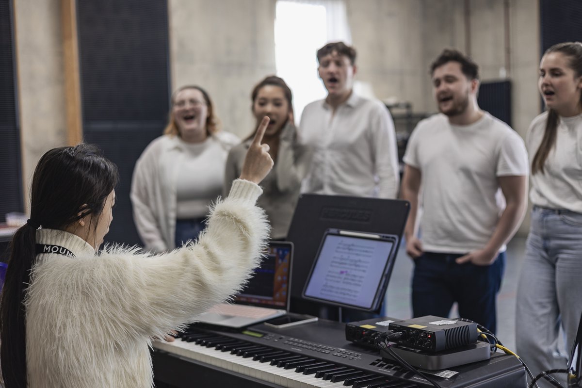Mountview (@mountviewldn) on Twitter photo Some super fun snaps from our recent 'Jukebox Project', in which the Musical Direction and Musical Theatre postgrads were tasked with pitching a new jukebox musical before industry guests 🎼
📸 <a href="/LexiClarePhotos/">Lexi Clare Photography</a> Some super fun snaps from our recent 'Jukebox Project', in which the Musical Direction and Musical Theatre postgrads were tasked with pitching a new jukebox musical before industry guests 🎼
📸 <a href="/LexiClarePhotos/">Lexi Clare Photography</a>