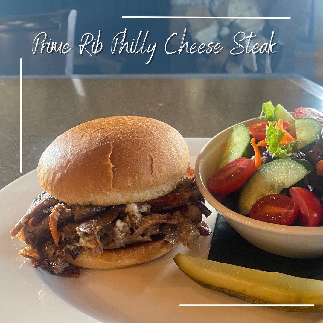 This week's feature - Prime Rib Philly Cheese Steak with your choice of side for $18 

#yyceats #yycdrinks #yycfoodie #weeklyfoodspeacial #inglewoodgcc