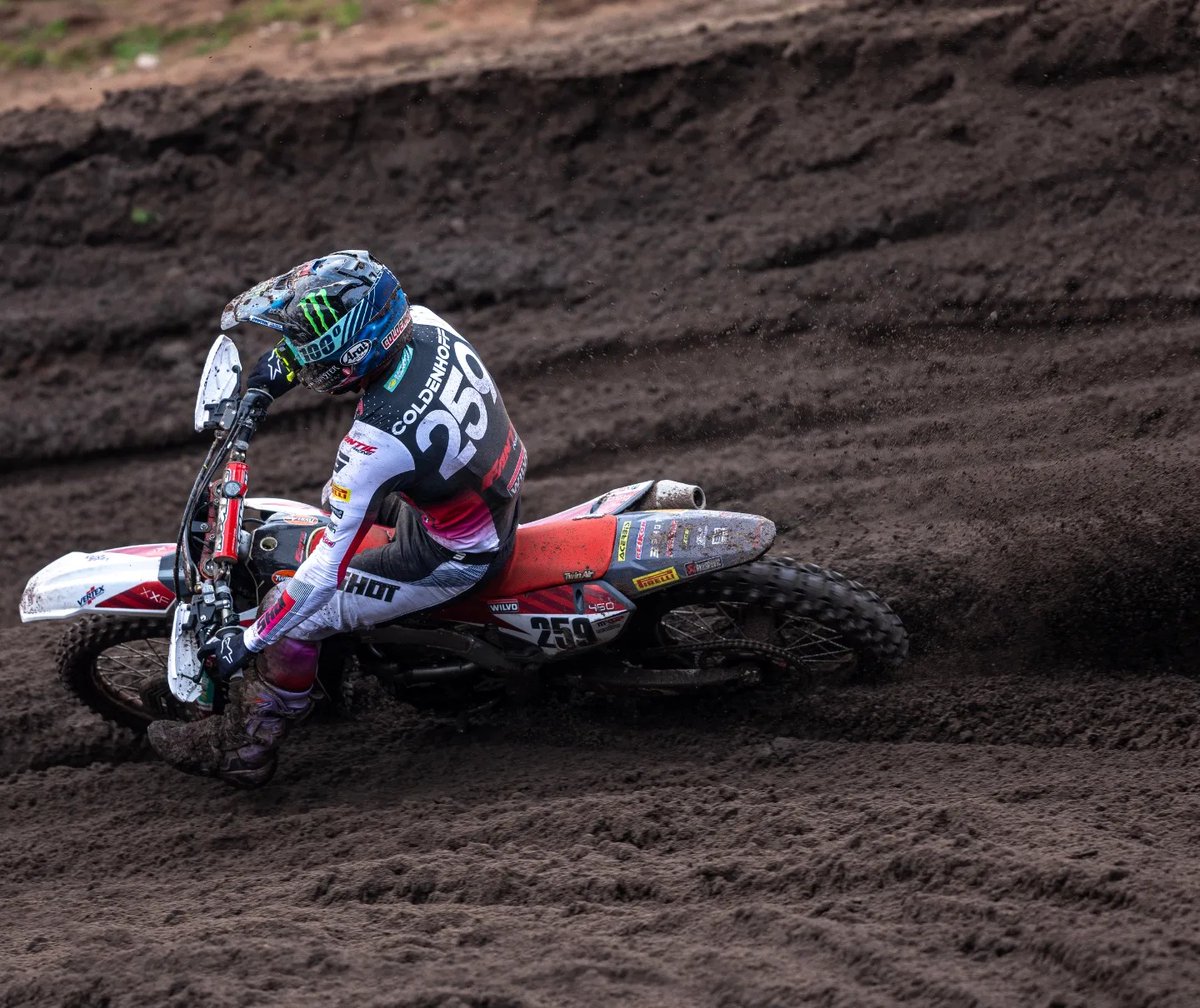 motocrossvice's tweet photo. 🔥🚀INSIGHT // Glenn Coldenhoff - Ready for success with Fantic. Coldenhoff talks mindset and goals going into the MXGP opener in Argentina. https://t.co/PsJ8KKzTcT
#moto #mx #mxgp #mx2 #mxon #amasx #wsx #dirtbikes #supercross #motocross #fantic #coldenhoff #mxvice
📷rayarcherphoto / fanticfactoryracingmxgp