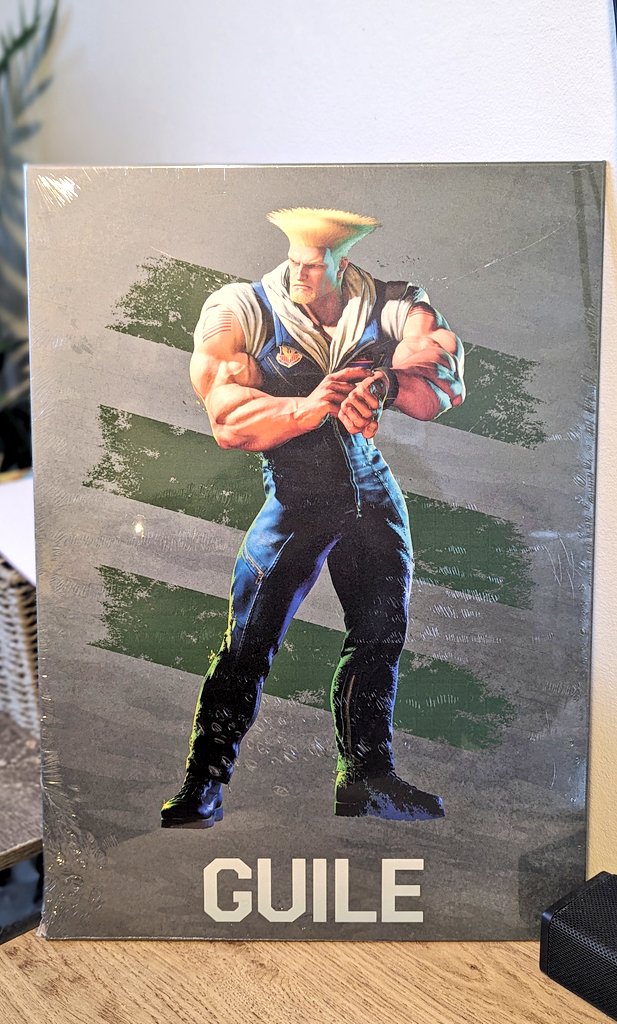Had a blast at #BracketReset the meet up part 2 on Sunday just gone. Didn't perform as well as I know I can, but learnt some new things and had a great time so all good. Also, I won this super sick poster of Guile from #SF6 Huge thanks goes out to the team @Displate! 🤌🏾🤩