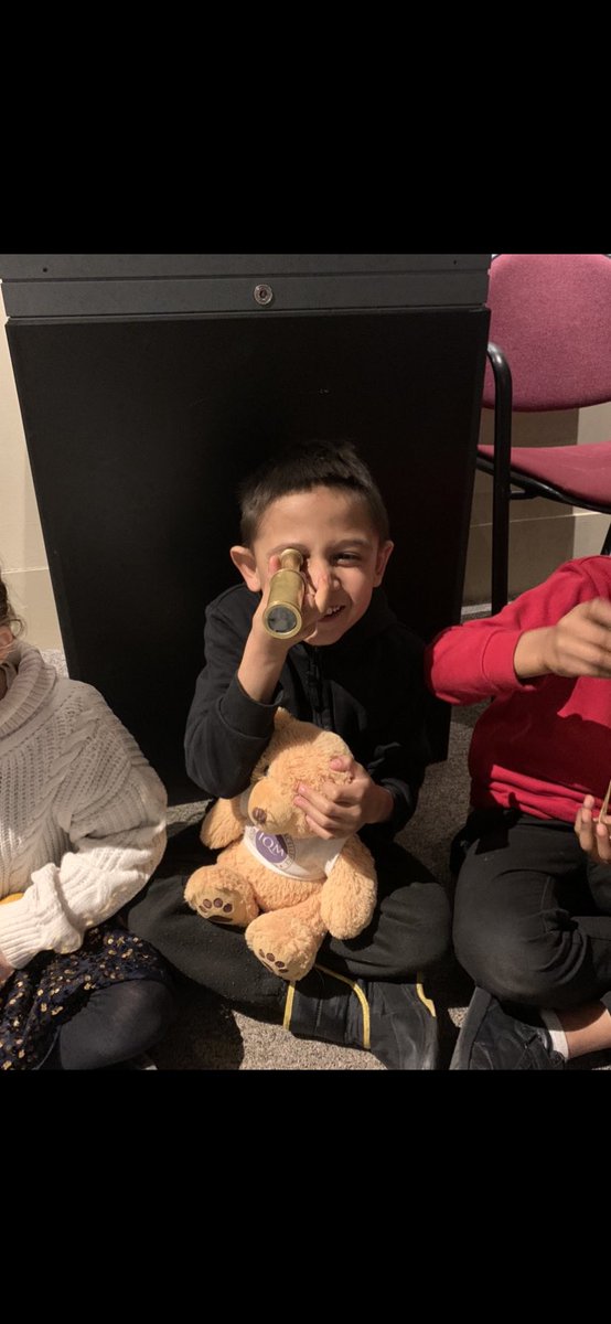 AyresomePrimary's tweet image. 2SD, 2AH and Dexter @iqmaward had a fabulous time exploring their History learning about Captain Cook at Captain Cook Museum today #artefacts @Artsmarkaward @AdAstraTrust