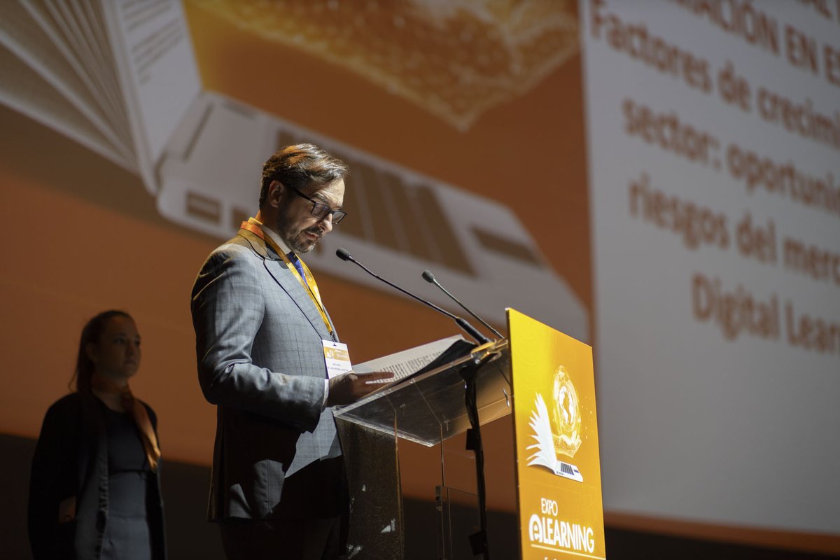 expoelearning's tweet image. ¡Y así ha concluido el primer día de #EXPOELEARNING24!

Gracias a todos por asistir.

¡Nos vemos mañana en el Teatro Goya!