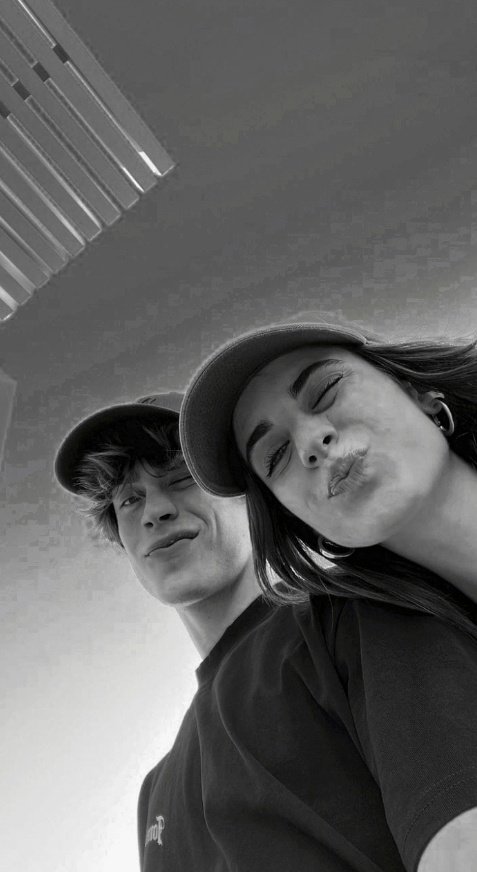 let me raise a toast to the girl i love most in the whooole world!