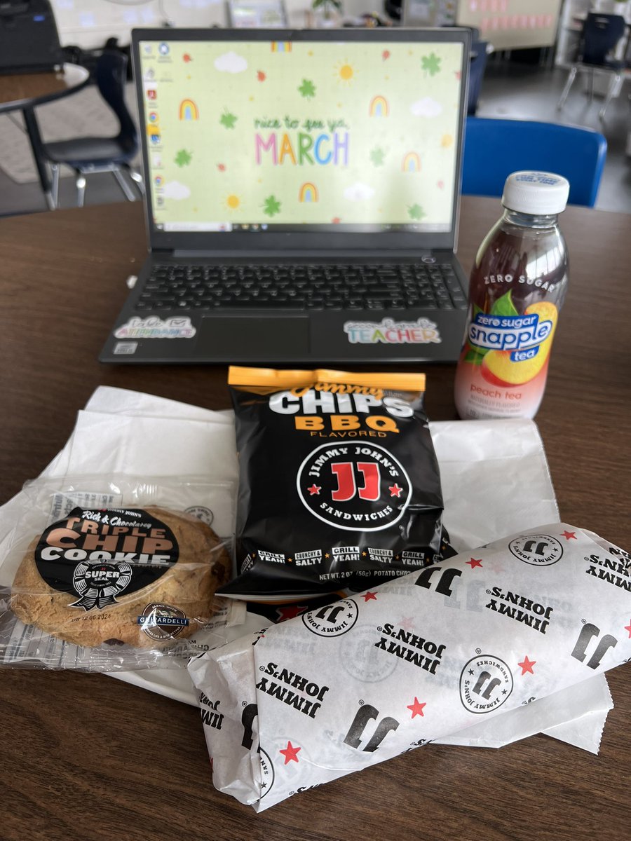 THANK YOU to the <a href="/lake_roe/">LakeCountyROE</a> for delivering lunch today!! The #FeBRRuaryPark event was so much fun! ❄️