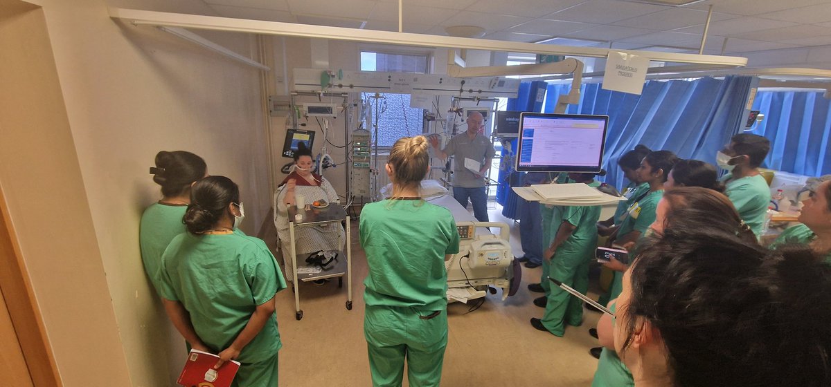 So impressed with the crew in ICU @CUH_Cork today with a beautifuly managed anaphylaxis. Kudos to @ClaireCANP for stepping up as an #SP and the clinical facilitators for really getting this program off the ground. #TransformationalSim #HCSim #ICU