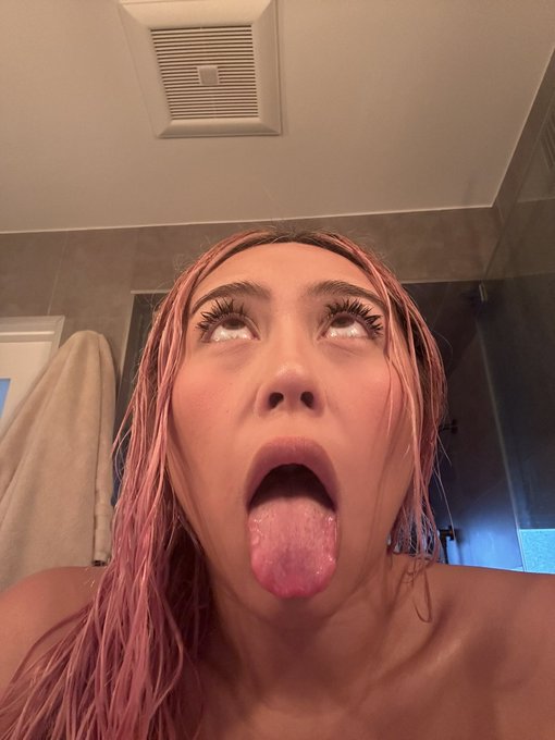 Say ahhhhhh https://t.co/Thvd0zUilh