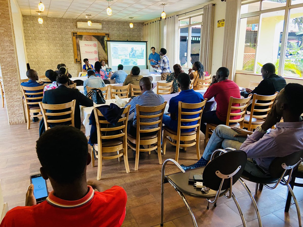 RctKlaSsese1's tweet photo. 🎊Faecal Sludge Management 💫

We were privileged to hear from Carlos Batarda from @waterforpeople as he shared on amazing works done under city wide inclusion and the WASH Sector.

#Water&amp;EnvironmentMonth https://t.co/lnT859cszd