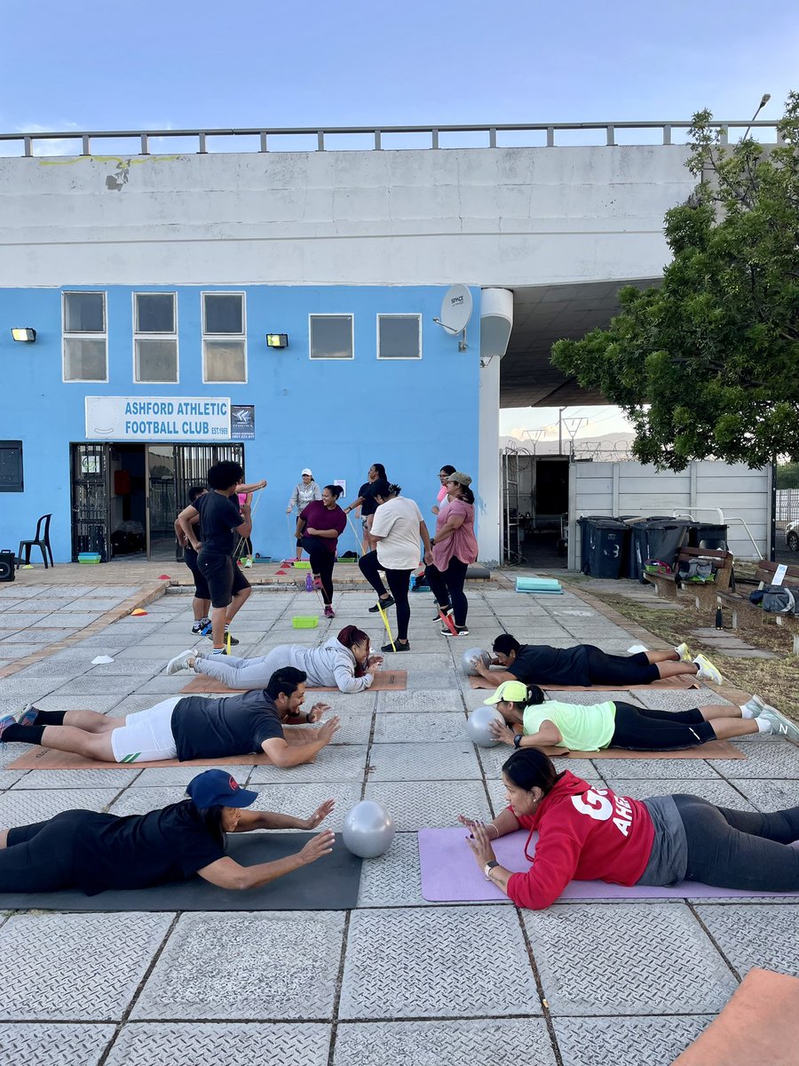 ddjtraining's tweet photo. C I R C U I T W O R K O U T
Always a great vibe at our FITCLUB 💚🔥
Registration for March officially open if you’d like to join us! WhatsApp 0780089331 to book your spot! 😊📲
#fitness
#fun
#wellness
#healthylifestyle
#ddjtraining https://t.co/5WsoKxZhD0