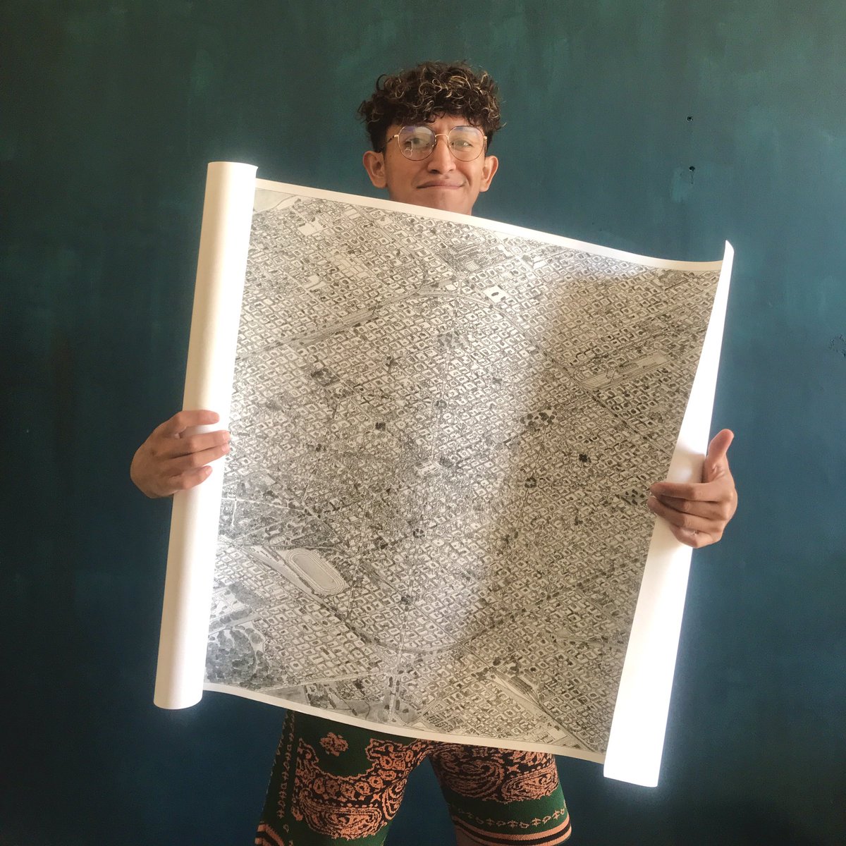 gomezilustra's tweet image. 🚨SORTEO🚨

Ahora que tengo su atención:

¡SORTEO!

Se va una lámina 70x100 de La Plata en blanco y negro de promoción no hay reembolso (?)

Participa todo twitter y que le dé RT, pueden comentar o seguirme no los voy a defraudar

Se sortea a las 21hs HOY