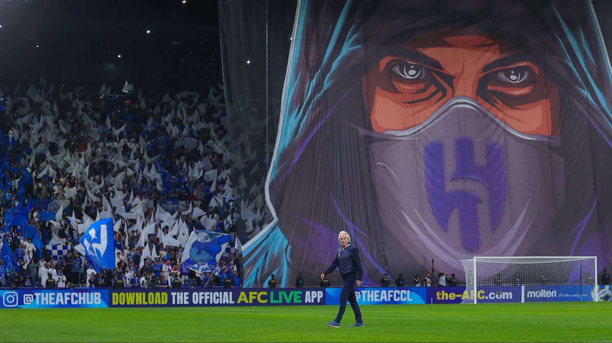 hilalstuff's tweet photo. الميستر جيسوس مع انترو الهلال 💙

📸 @motim_osm https://t.co/j06XtOc9SZ