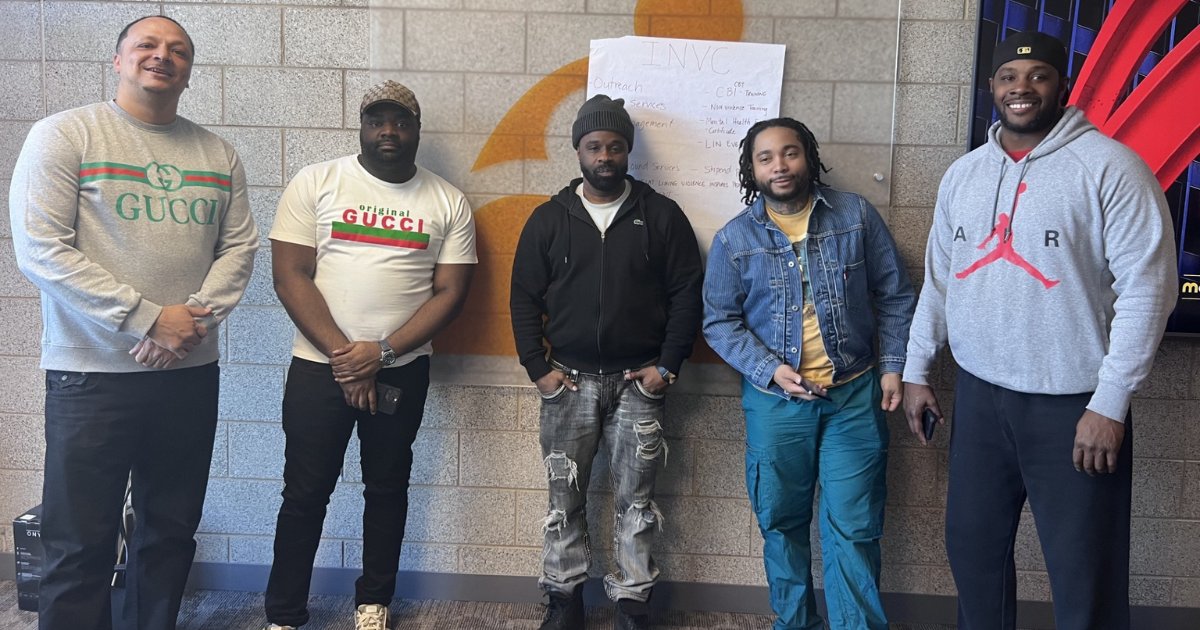 MPA_Chicago's tweet photo. Just last week Southland RISE, @UChicago Medicine, @advocatehealth, Metropolitan Peace Academy (MPA), and CP4P united for a four-day training session. Our goal? Uniting street outreach and hospital frontline staff to better support crime survivors &amp; families. #Chicago #MPAChicago https://t.co/E6h32c3FFv