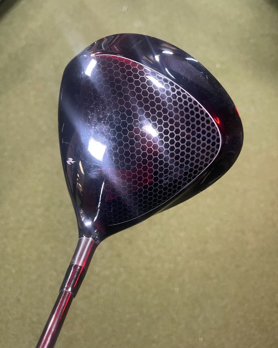 2ndSwingGolf's tweet image. This week's #TradeInTuesday find is this Tour Issue @TaylorMadeGolf  Burner Superfast TP Driver! 🔥 Would you game this driver from 2010? ⛳

This driver is available on our website: bit.ly/433MxMF

#2ndswinggolf #taylormade #golf