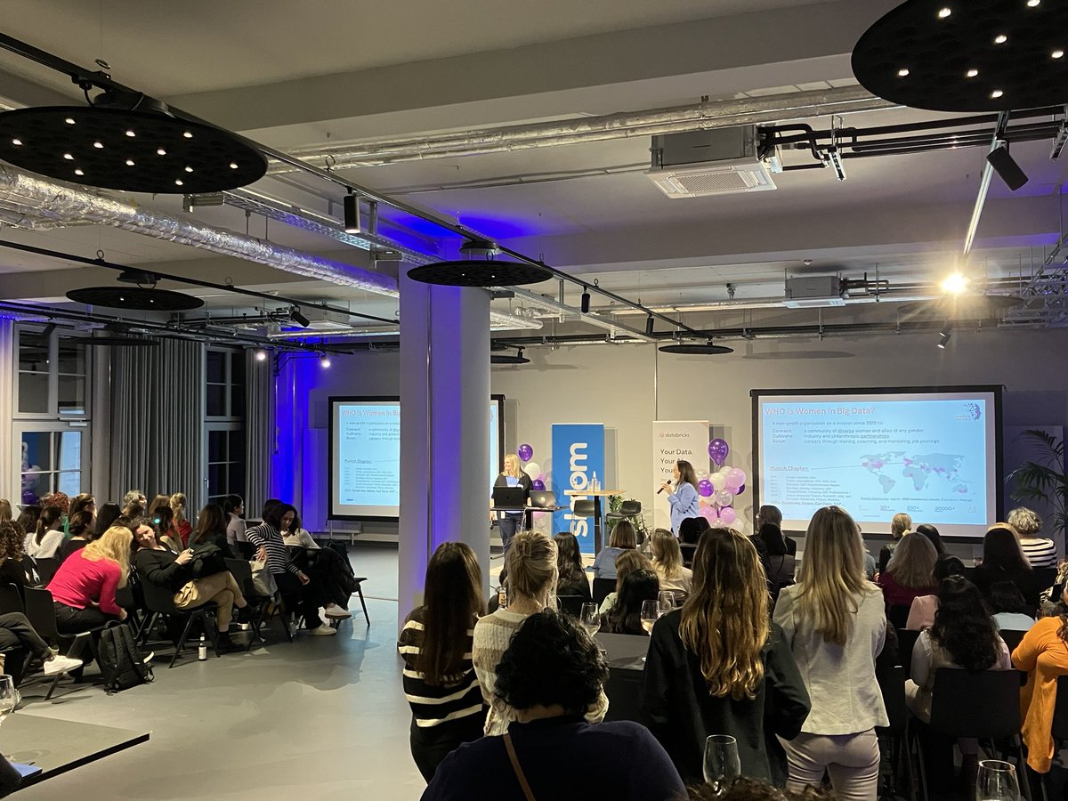 ITKnowledgeBnk's tweet image. It is great to see room full of ladies at a tech event. 

Thank you Women in Big Data Munich for organising and @databricks for hosting this event!

#munich #womeninbigdata #datascience #events #meetup #itknowledgebank #databricks #slalom