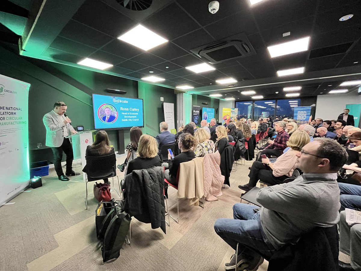 Ross Curley, Head of Economic Development with @DubCityCouncil, opening our ‘SoCircular: Circular Economy & My Enterprise?’ event here at the @GECinD8 for Local Enterprise Week 2024, setting the tone for an evening of social and circular chats.