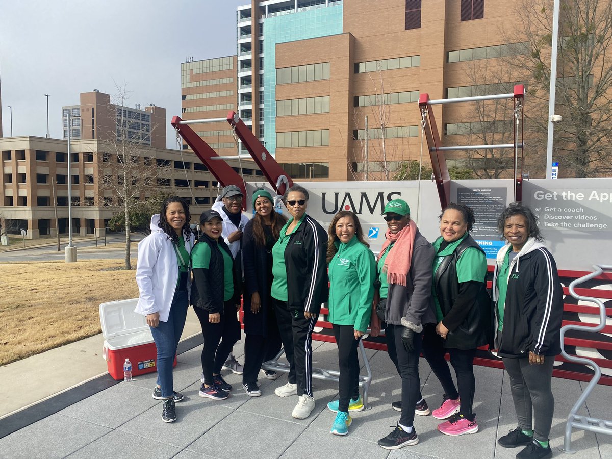 littlerocklinks's tweet photo. Another successful event as the Little Rock Chapter partnered with @uamshealth for Walk With A Doc — focusing in kidney health and chronic kidney disease prevention. #healthylifestyle @linksinc @calinksinc https://t.co/gZ0MxeMSVC