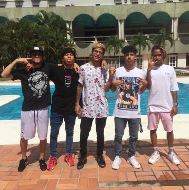 MicroTDH's tweet image. Los pures locos