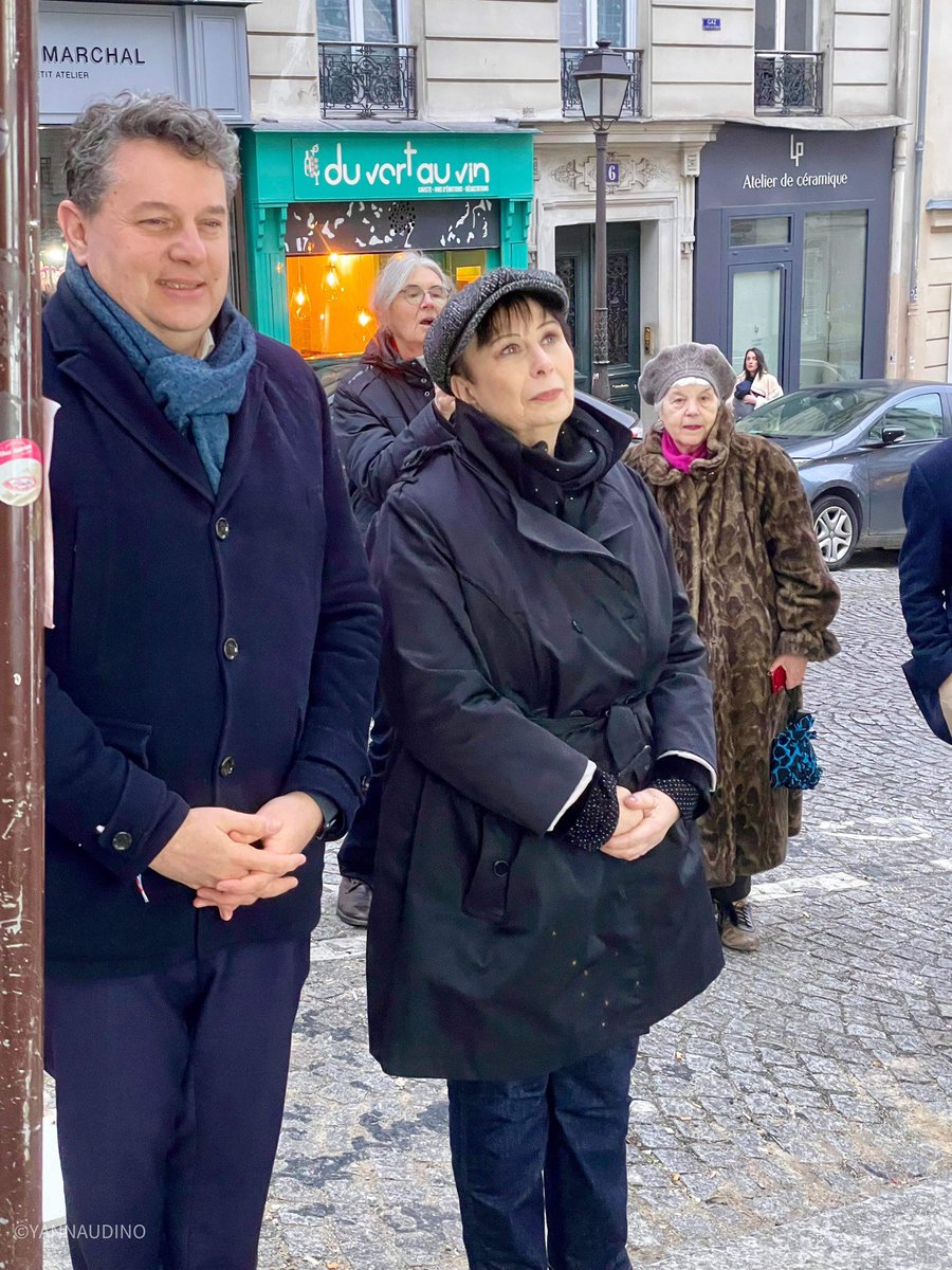 lau_patrice's tweet photo. Dans l’attente de sa déportation vers les camps nazis, Max Jacob est mort interné à Drancy il y a juste 80 ans. Poète majeur, homosexuel, juif, devenu catholique, il était l’ami de ts les artistes de son temps. Avec @EricLejoindre nous saluons sa mémoire où il logea à Montmartre. https://t.co/Qj7qzRQxhU