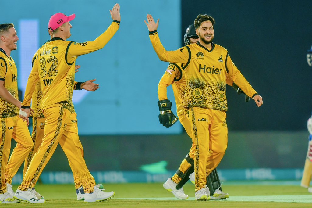 mehranmum's tweet photo. Fulfilled my dream in the cheers of my home crowd. Waited for this chance, and today, I seized it with a game-changing contribution to our team's victory. In the end, it all came together as a remarkable team effort. 
@PeshawarZalmi @babarazam258 ❤️ https://t.co/SibnNaSqoS