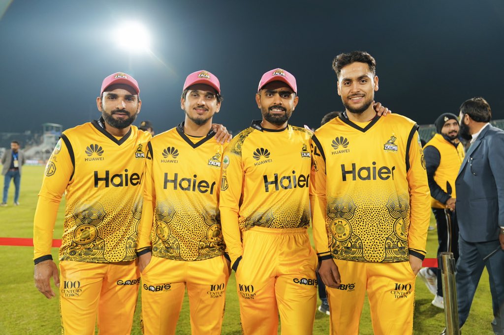 mehranmum's tweet photo. Fulfilled my dream in the cheers of my home crowd. Waited for this chance, and today, I seized it with a game-changing contribution to our team's victory. In the end, it all came together as a remarkable team effort. 
@PeshawarZalmi @babarazam258 ❤️ https://t.co/SibnNaSqoS
