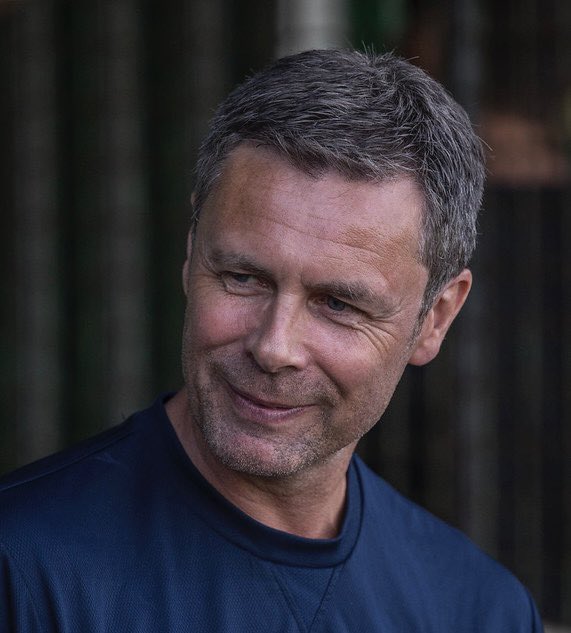 HitchinTownFC's tweet image. MARK BURKE

Please visit the link below to read a statement detailing @MarkBurke1967’s resignation as First Team Manager.

👉 hitchintownfc.club/mark-burke/

💛💚