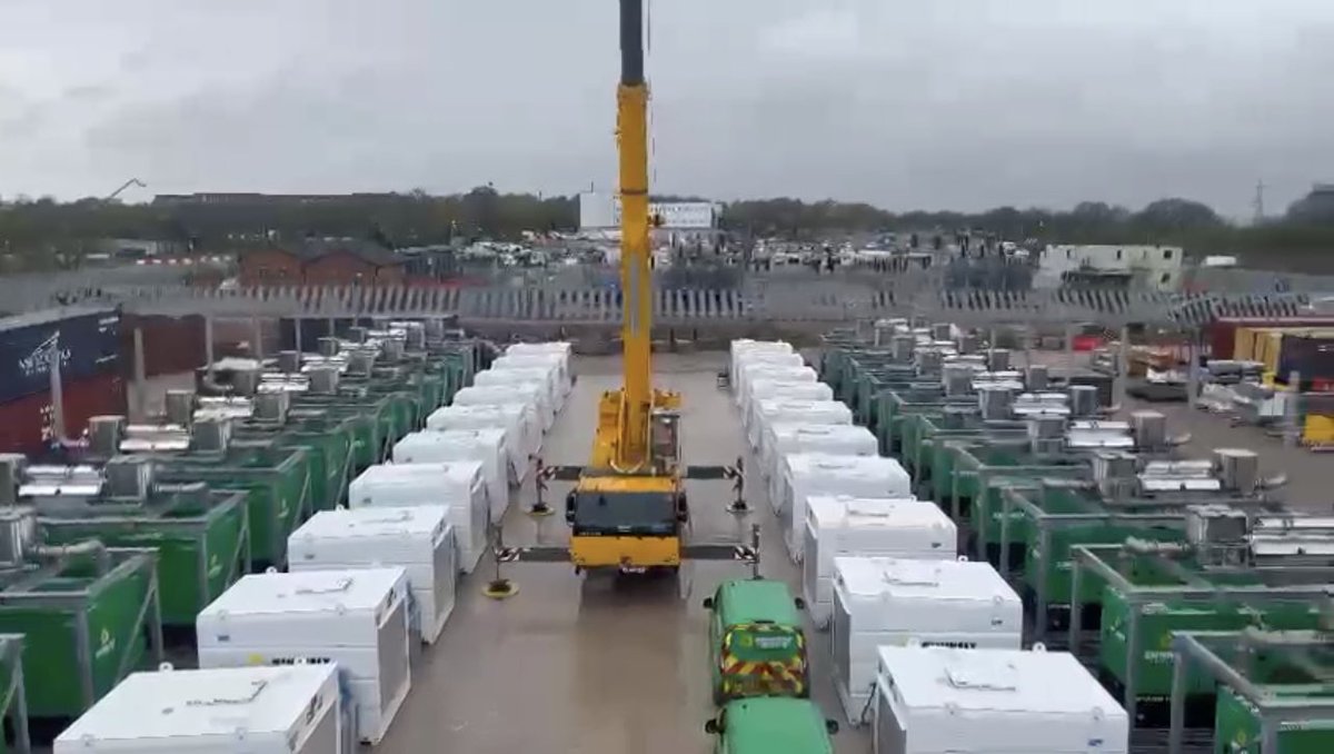 FarnesShaun's tweet photo. Just a little project I’ve been involved in recently. 20 x 500kva generators with exhaust emissions control https://t.co/cgSHCj8k91