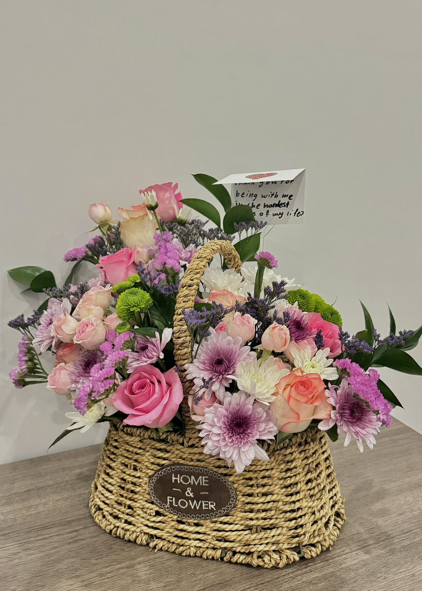 #يوميات_عيادة 

من يومياتي بعيادتي ..و من صميم تلك الرحلات العلاجية الإنسانية المتعددة المتواجدة فيها و جزء المساعدة التي اغوص فيها داخل تلك الرحلات و التي هي جزء من عملي و لا اشكر عليه بل وجب علي تقديمه 🙏🏼🤍 ..

الشكر لإيمانك وثقتك بي في تلك الرحلة ..