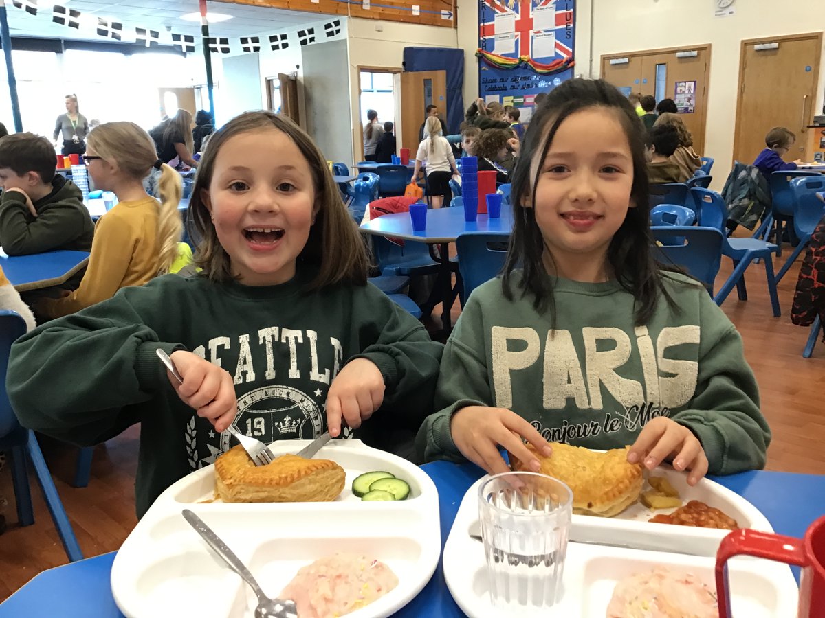 Happy St Piran's Day! Can't celebrate the day without a pasty lunch and cream tea! Both children and staff enjoyed a yummy lunch - thanks to the kitchen ladies 👏🏻😀🥟 #stpiransday #cornishpasty