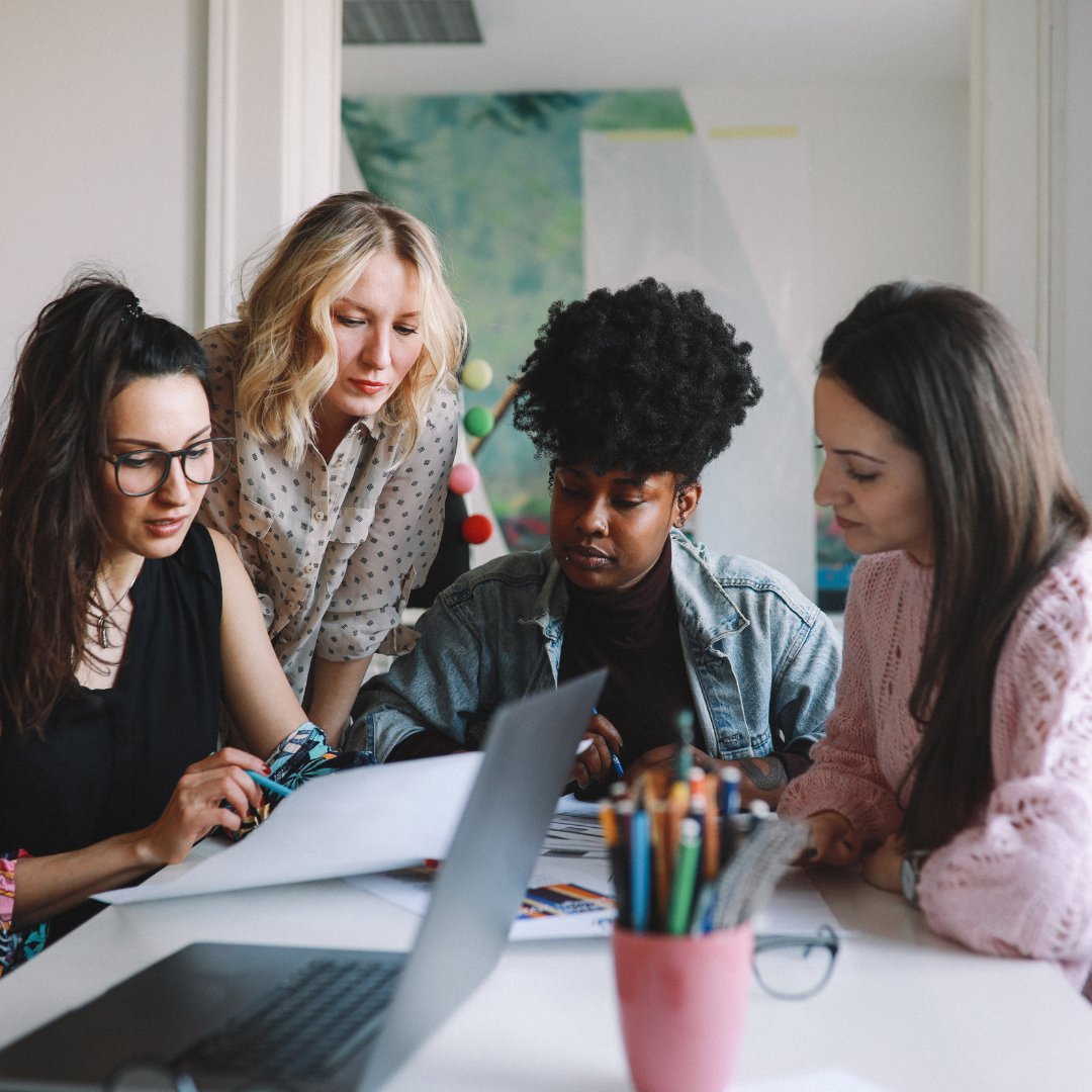 statusworkspace's tweet photo. Join us for a powerful Women Inspiring Women Networking Event on Tuesday, March 26th at 601 N Green Valley Pkwy, Henderson, NV 89074!
Don't miss out – discover inspiration right next door to our office! 💼✨ https://t.co/zhxcGALylN