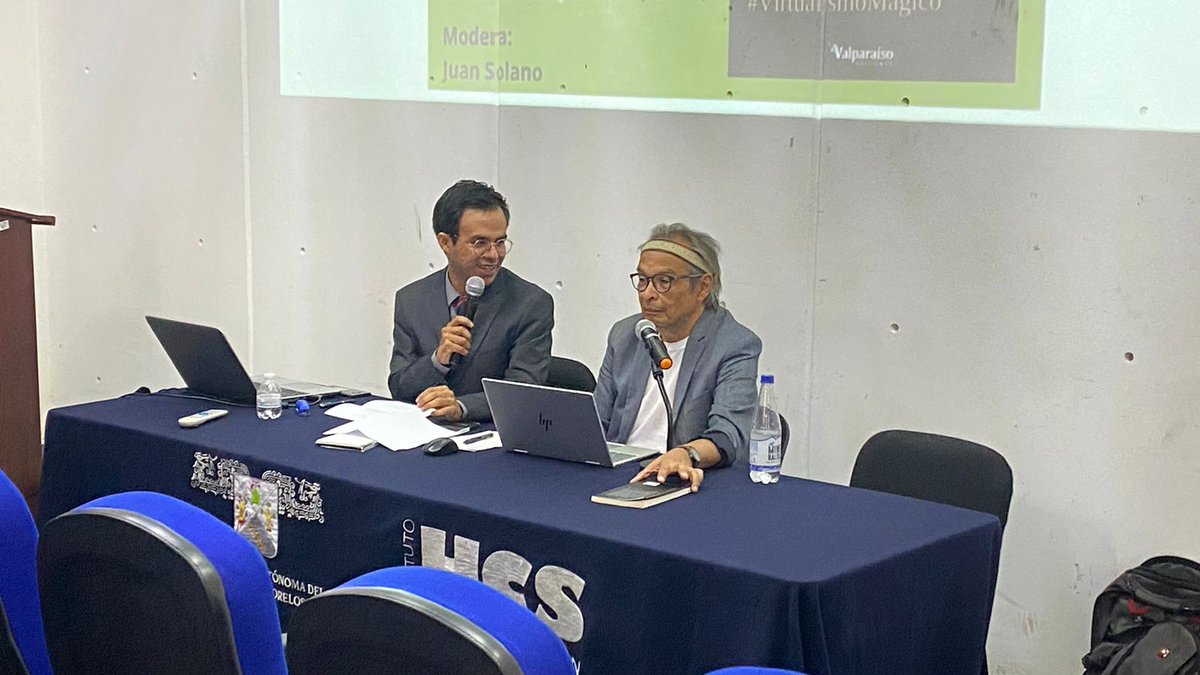 uaemorelos's tweet photo. Hoy presenta el #Cicser de la #UAEM el libro #VirtualismoMágico Reflexiones de la contemporaneidad, comentado por el autor Rafael Ortíz Calderón y Juan Manuel Solano Ortíz, estudiante de la Licenciatura en Historia. https://t.co/h6xL8cQdyk