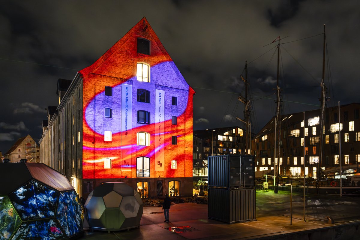 CPH_Light_Fest's tweet photo. Do you want to share your experience from this year's light festival with us? We would greatly appreciate it!

Har du lyst til at dele din oplevelse i årets lysfestival med os? Det vil vi sætte stor pris på!

https://t.co/noLfUFqPo0 https://t.co/f693IJ6bxX