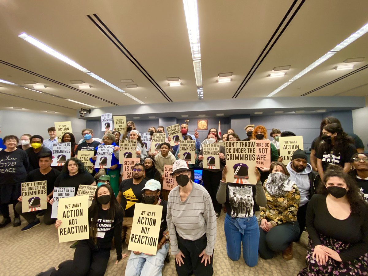 Defund_MPD's tweet image. We have PACKED the DC Council meeting room, hallways, and overflow room to STOP the hyper-racist and carceral #SecureDC (or crimnibus). #UsNotCrimnibus 🔥🚍
@ChmnMendelson @CMBrookePinto @MayorBowser @councilofdc