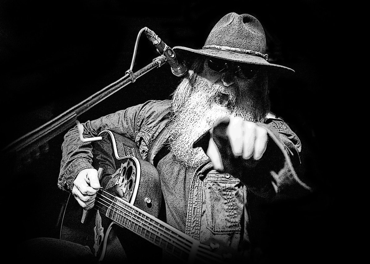 Hank Davison tweet media